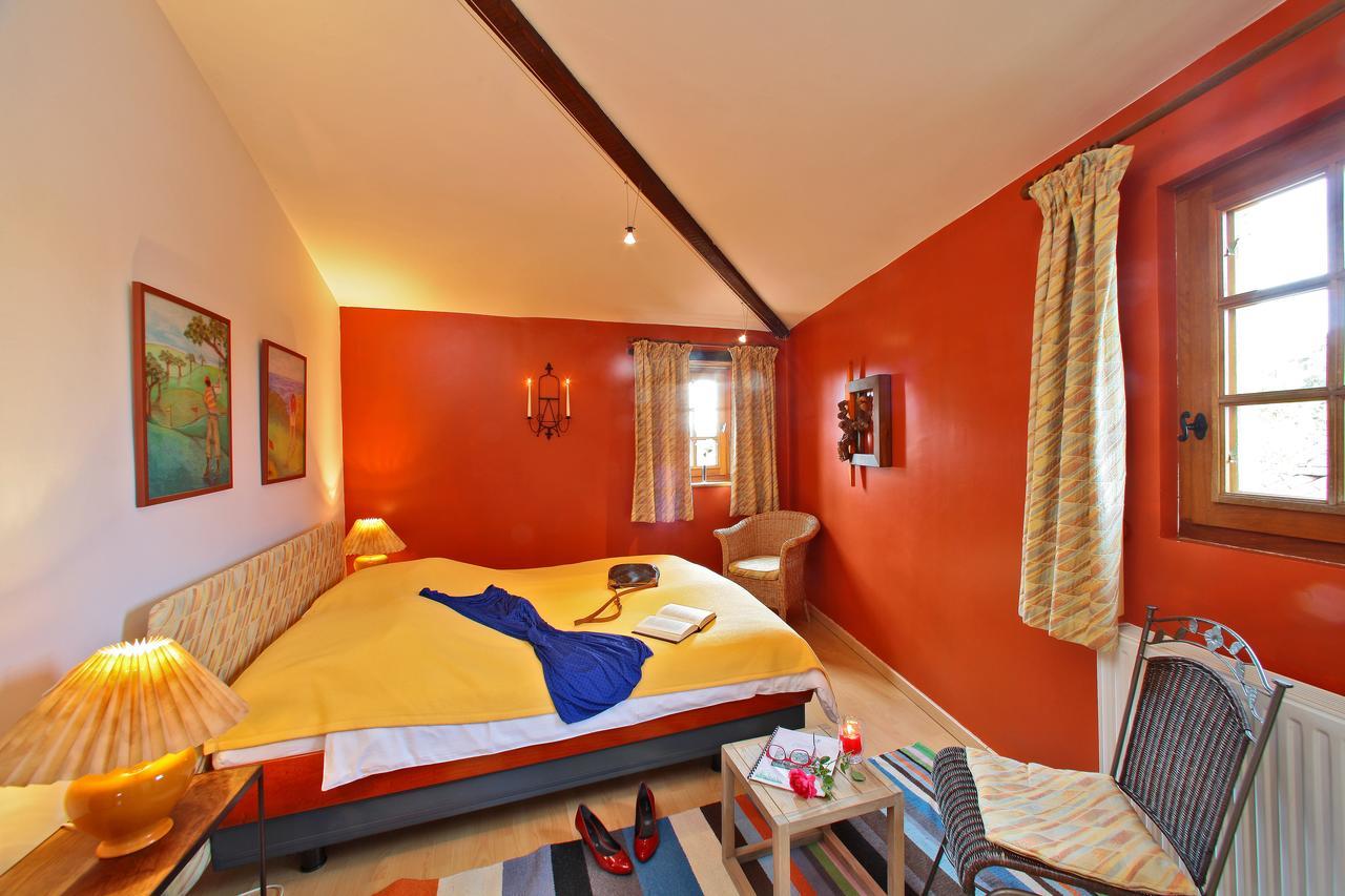 Au Jardin Fleuri Hotel Bosset Phòng bức ảnh